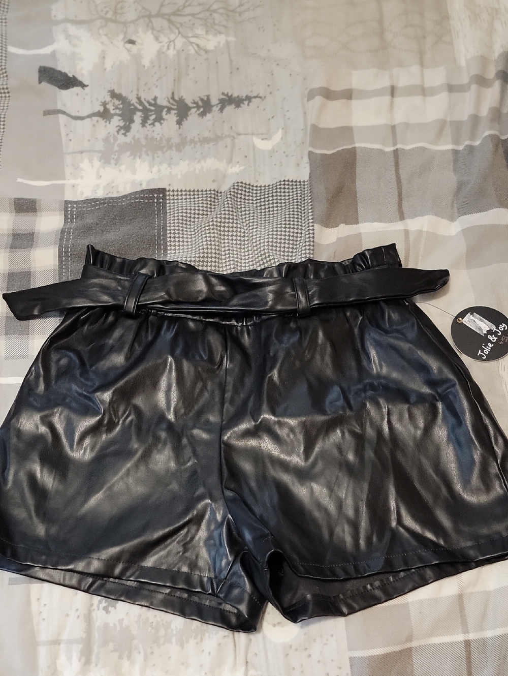 High-Waist Faux Leather Paperbag Shorts - Black
